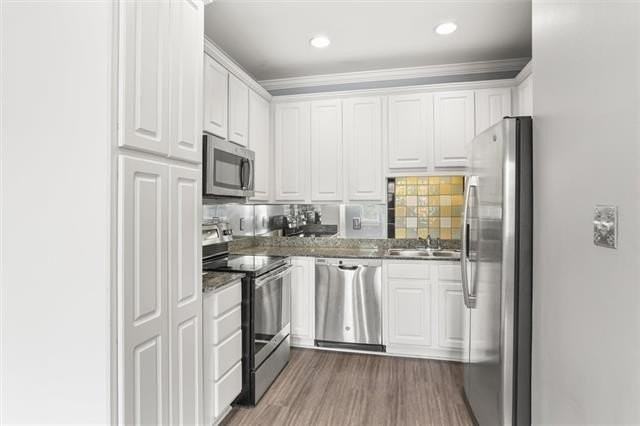 1436 Lake Ave #C - Photo 6 of 22