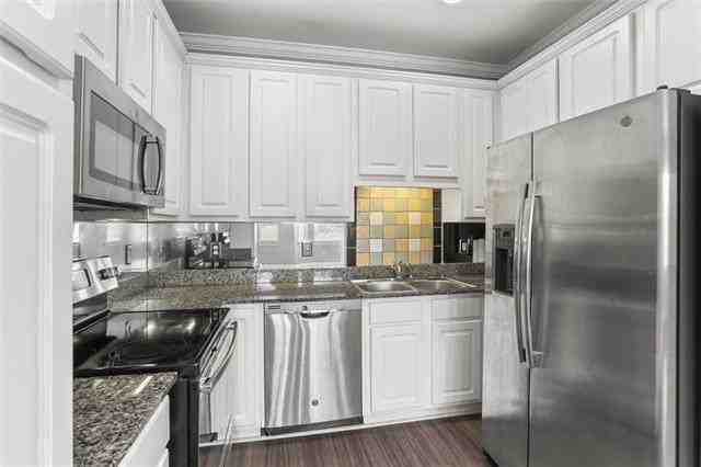 1436 Lake Ave #C - Photo 7 of 22