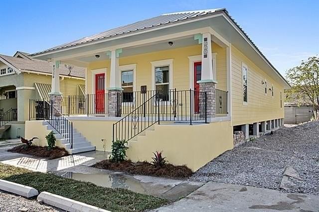 625 S Hennessey St - Photo 2 of 10