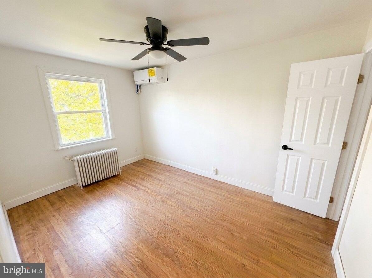 1835 Corcoran St Ne - Photo 7 of 12