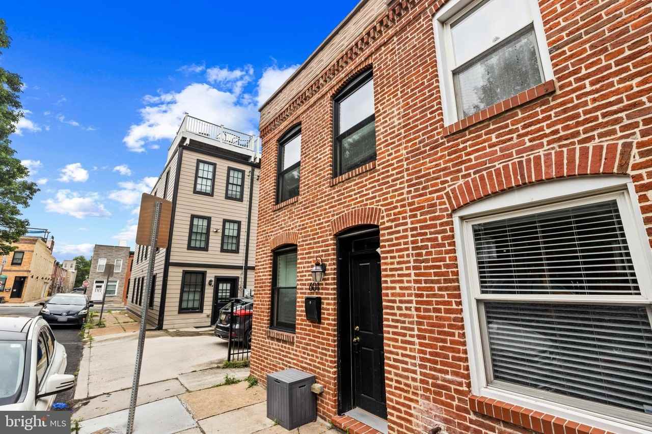 601 S Rose St - Photo 2 of 39