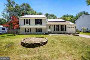 featured image of 15950 Alameda Dr