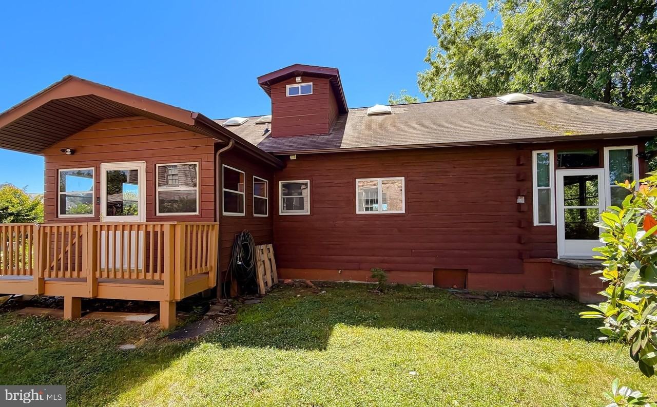 23581 Belmar Dr - Photo 3 of 50