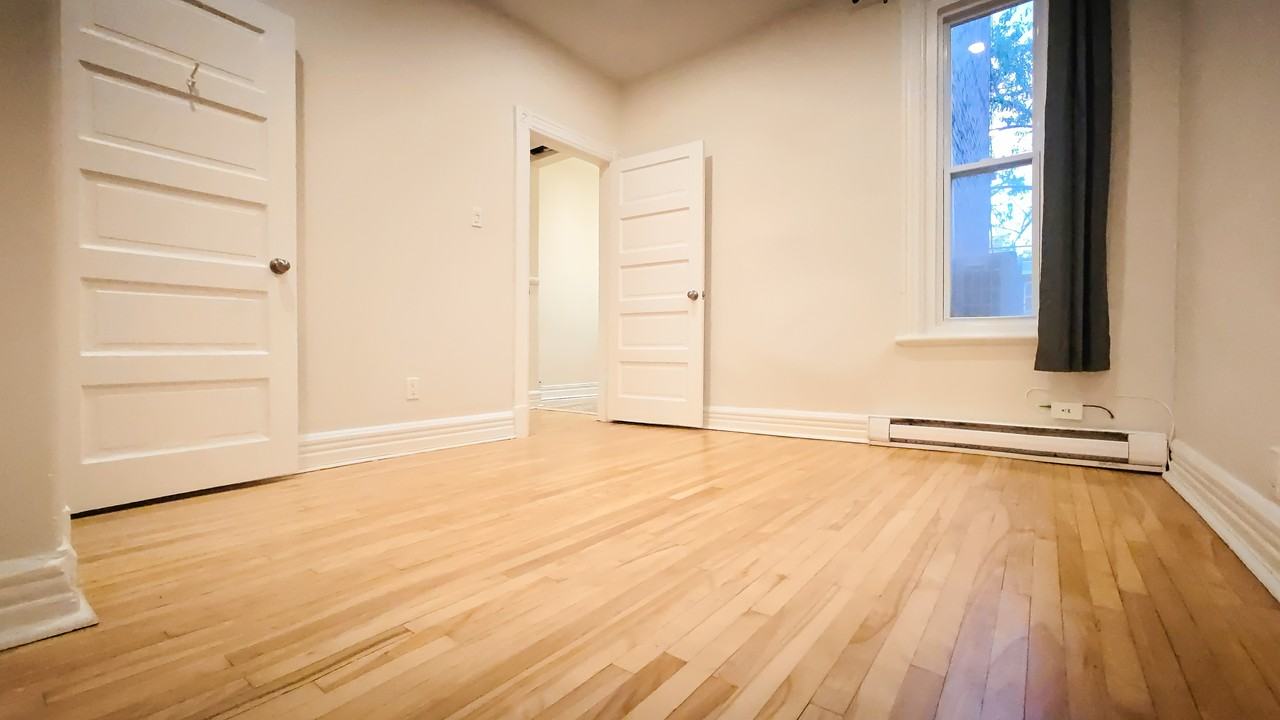 3610 Rue de Verdun - Photo 4 of 12