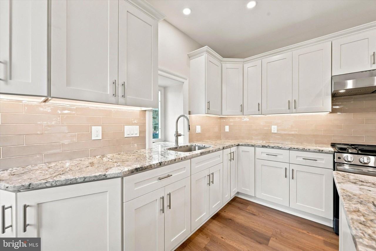 1512 Naamans Creek Rd - Photo 2 of 50