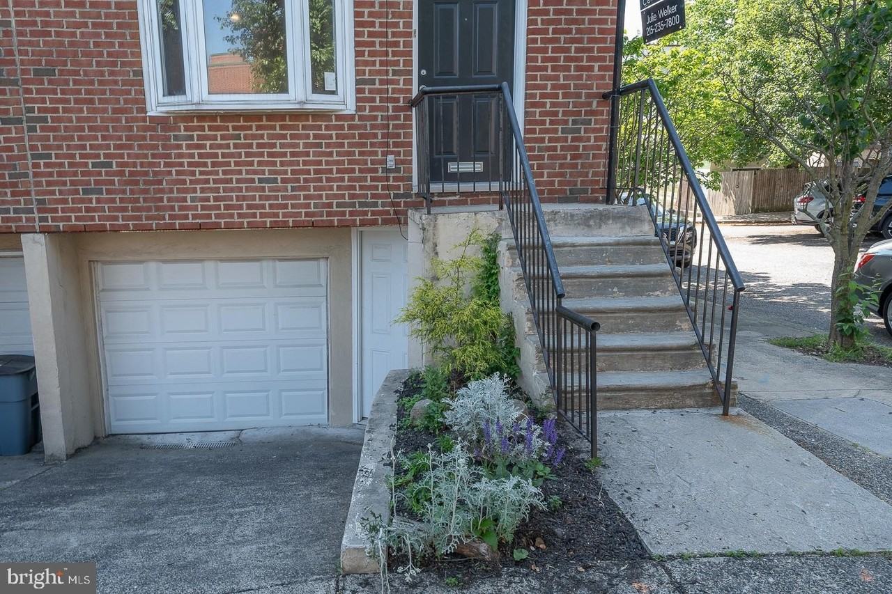 2822 Ogden St #A - Photo 2 of 32