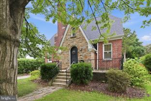 812 S Glebe Rd - Photo 1 of 1