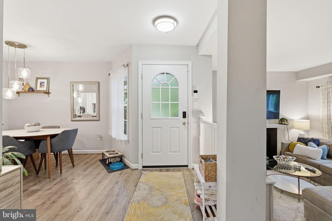 2807 S Woodrow St Apt B #1 - Photo 2 of 24