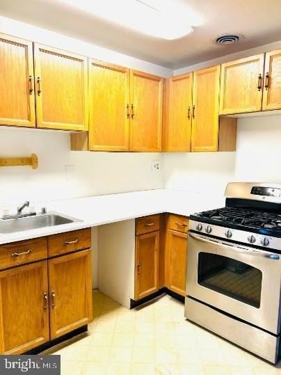 1577 N Colonial Ter #105Y - Photo 2 of 9