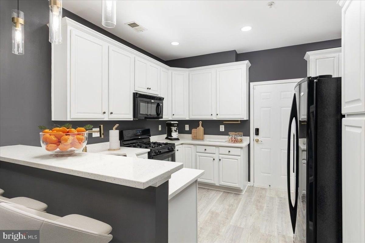 7158 Little Thames Dr #185 - Photo 7 of 29