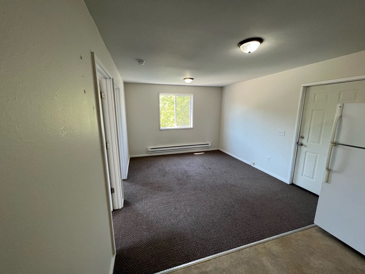 204 2nd Street Southeast- HC - 4 #4 - Photo 2 of 6