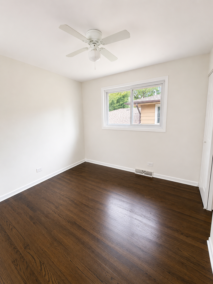 14429 Sanderson Ave #1 - Photo 7 of 10