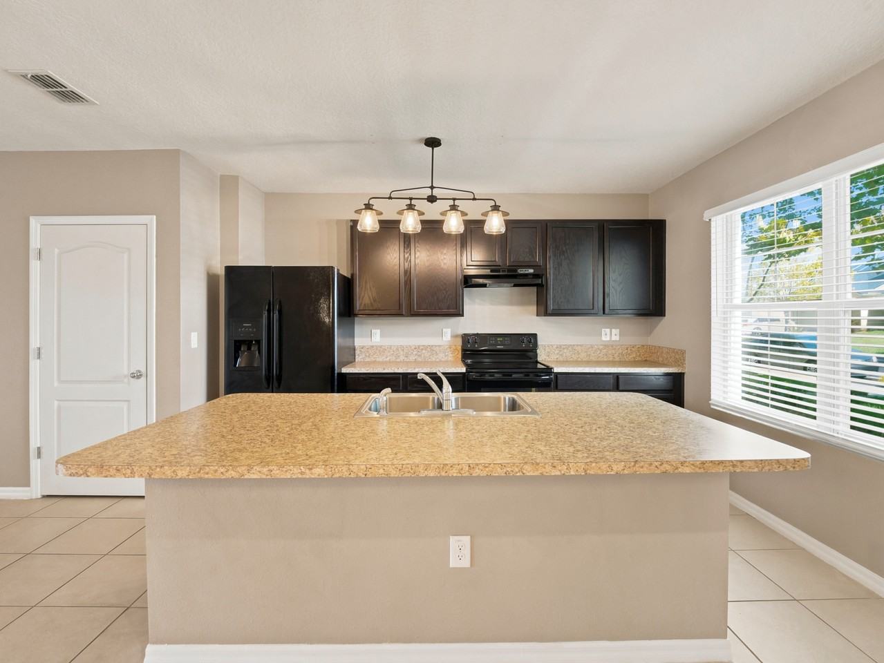 1948 Shiloh Brook St #1 - Photo 3 of 20