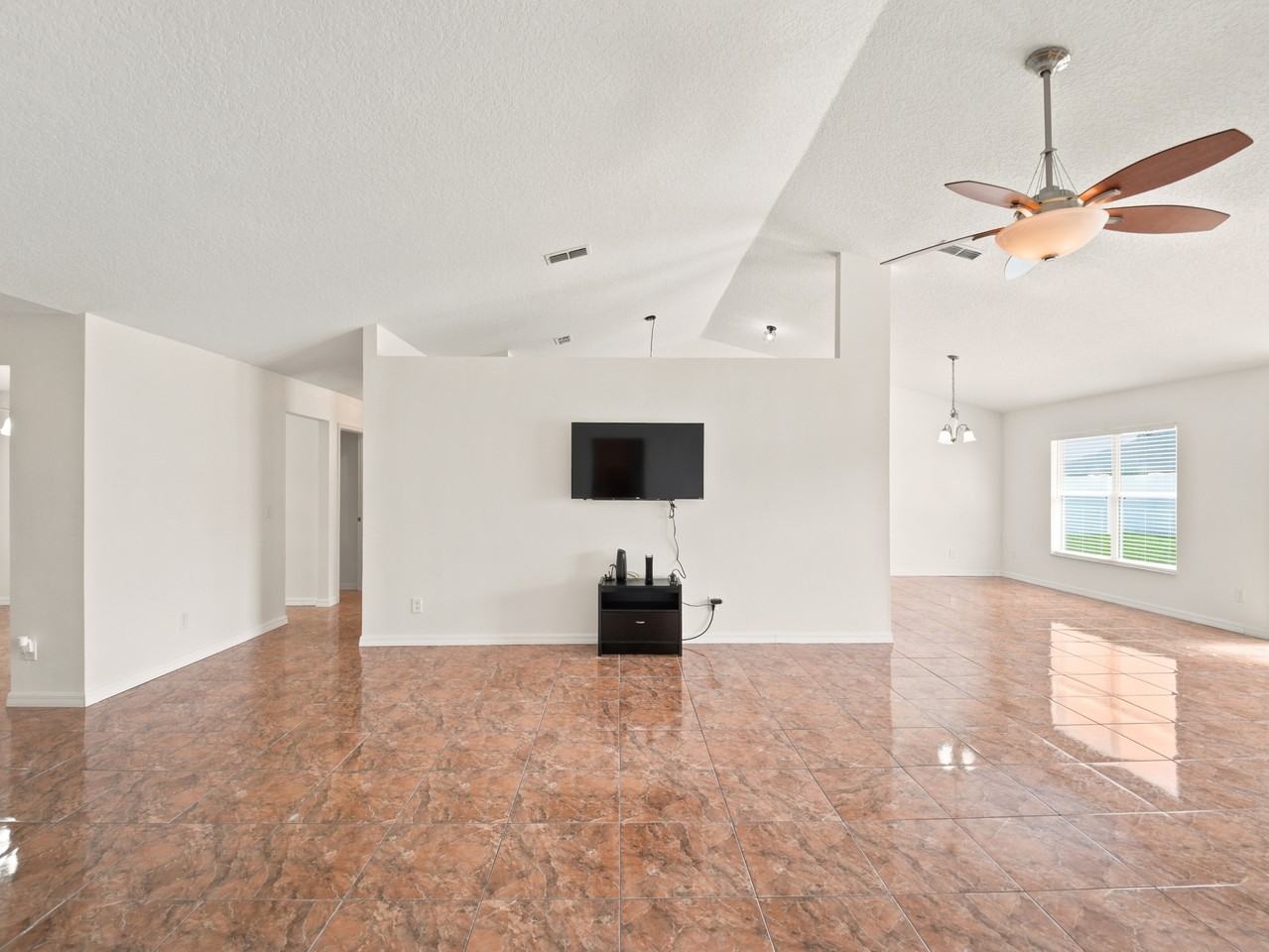 6013 Brick Rd #1 - Photo 3 of 30