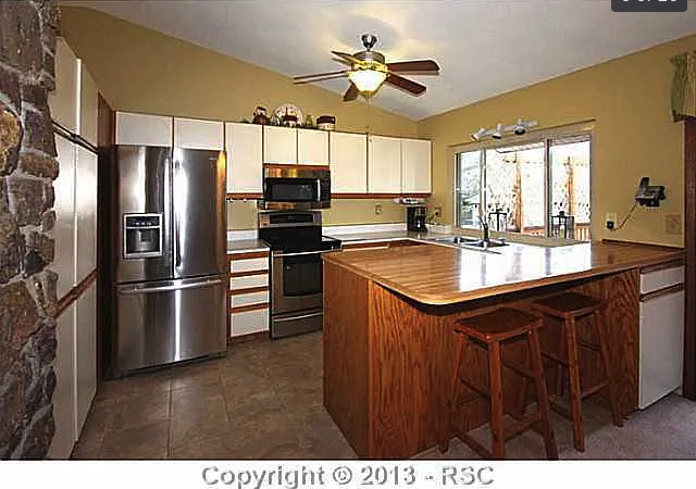 3819 S Midsummer Ln #1 - Photo 4 of 21