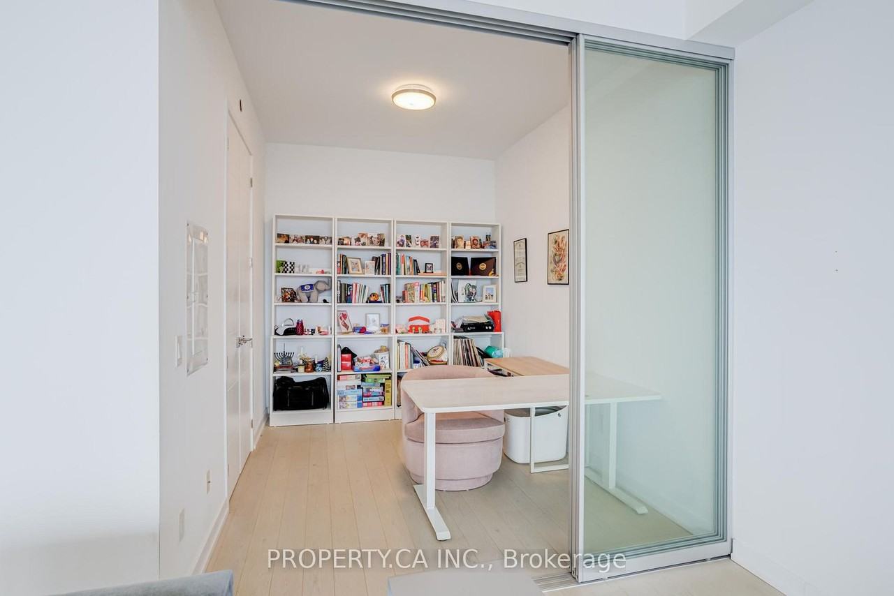 488 University Avenue - Photo 22