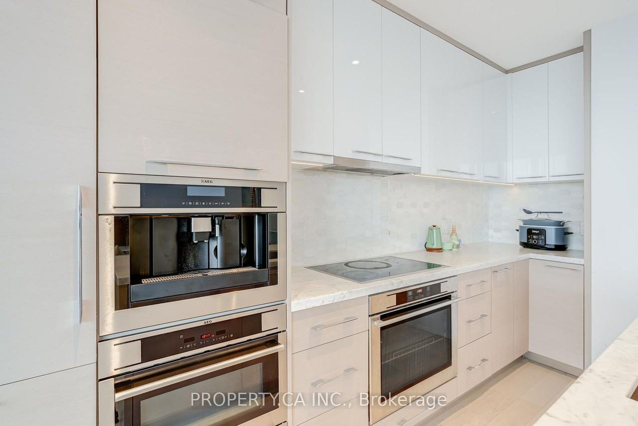 488 University Avenue - Photo 6