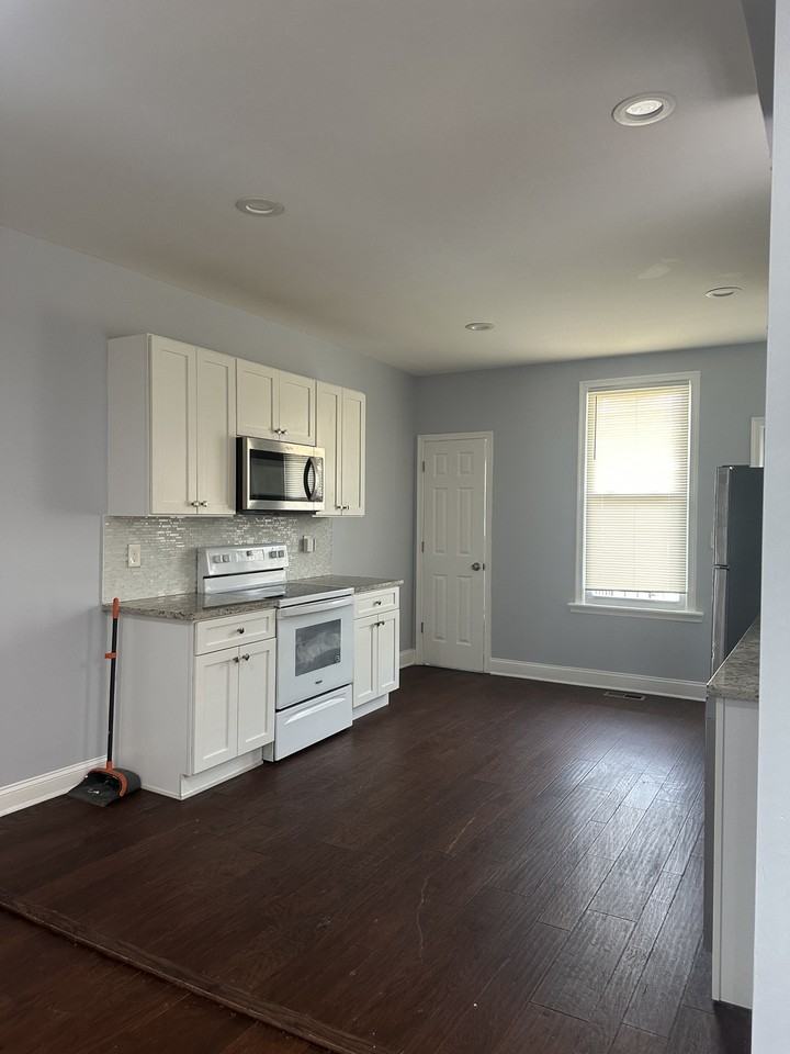 5110 Belair Rd #1 - Photo 5 of 15