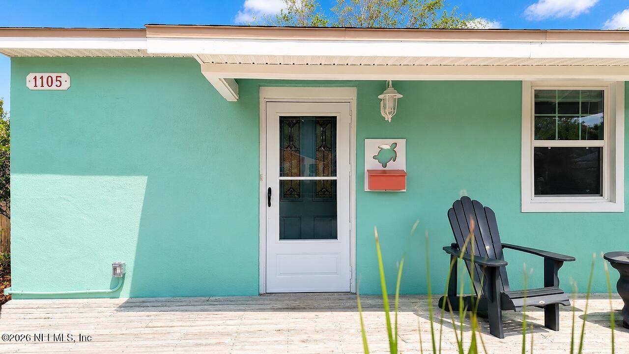1105 10th St N - Photo 3 of 17