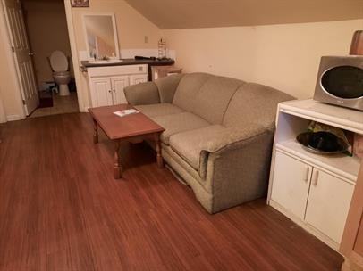225 University Ave #4 - Photo 2 of 4