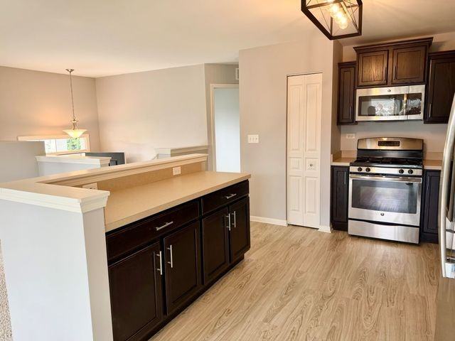 1678 Windward Dr - Photo 6 of 16