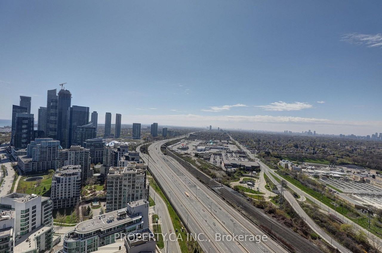 2045 Lake Shore Boulevard West - Photo 29