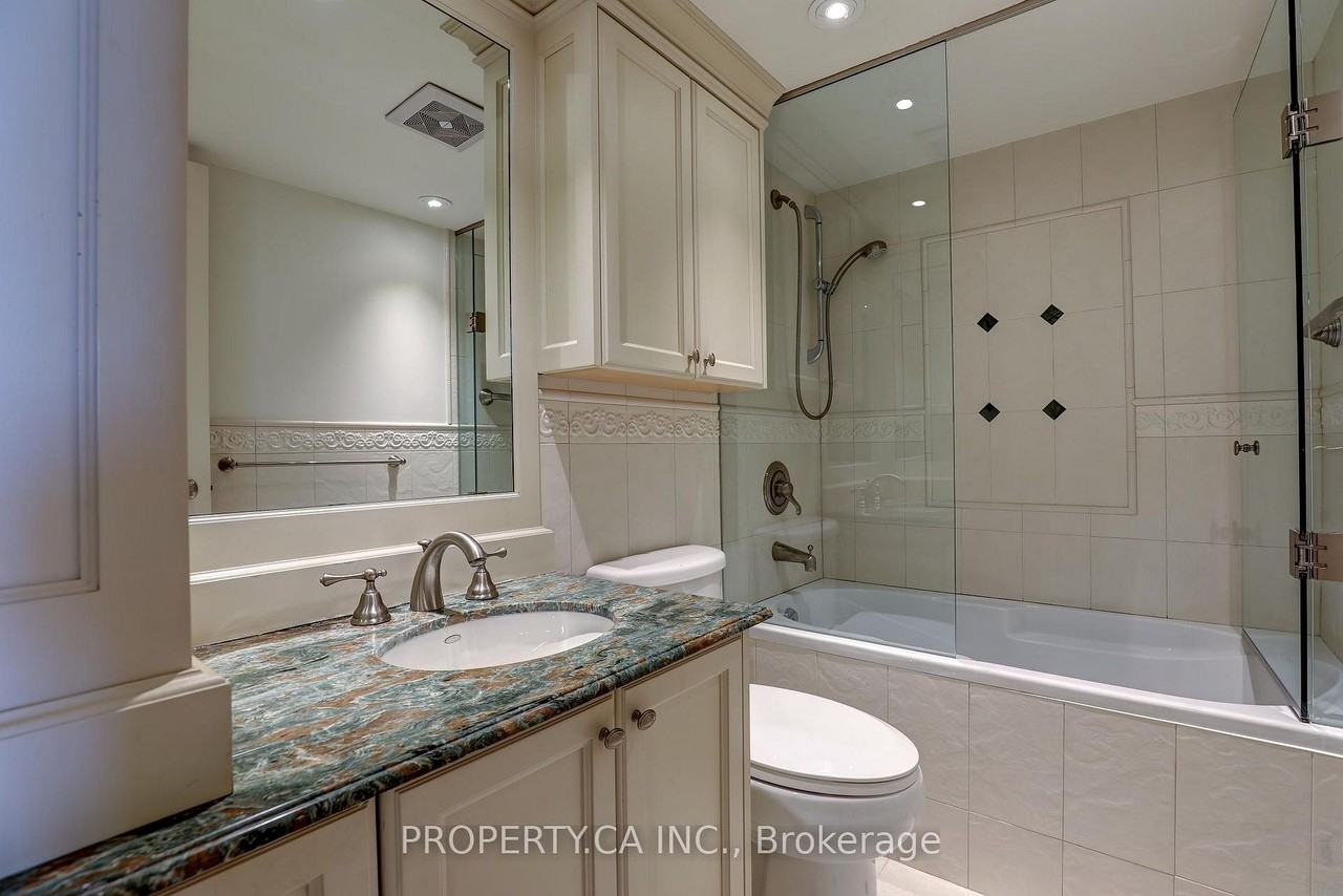 2045 Lake Shore Boulevard West - Photo 14