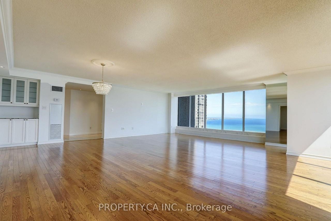 2045 Lake Shore Boulevard West - Photo 15