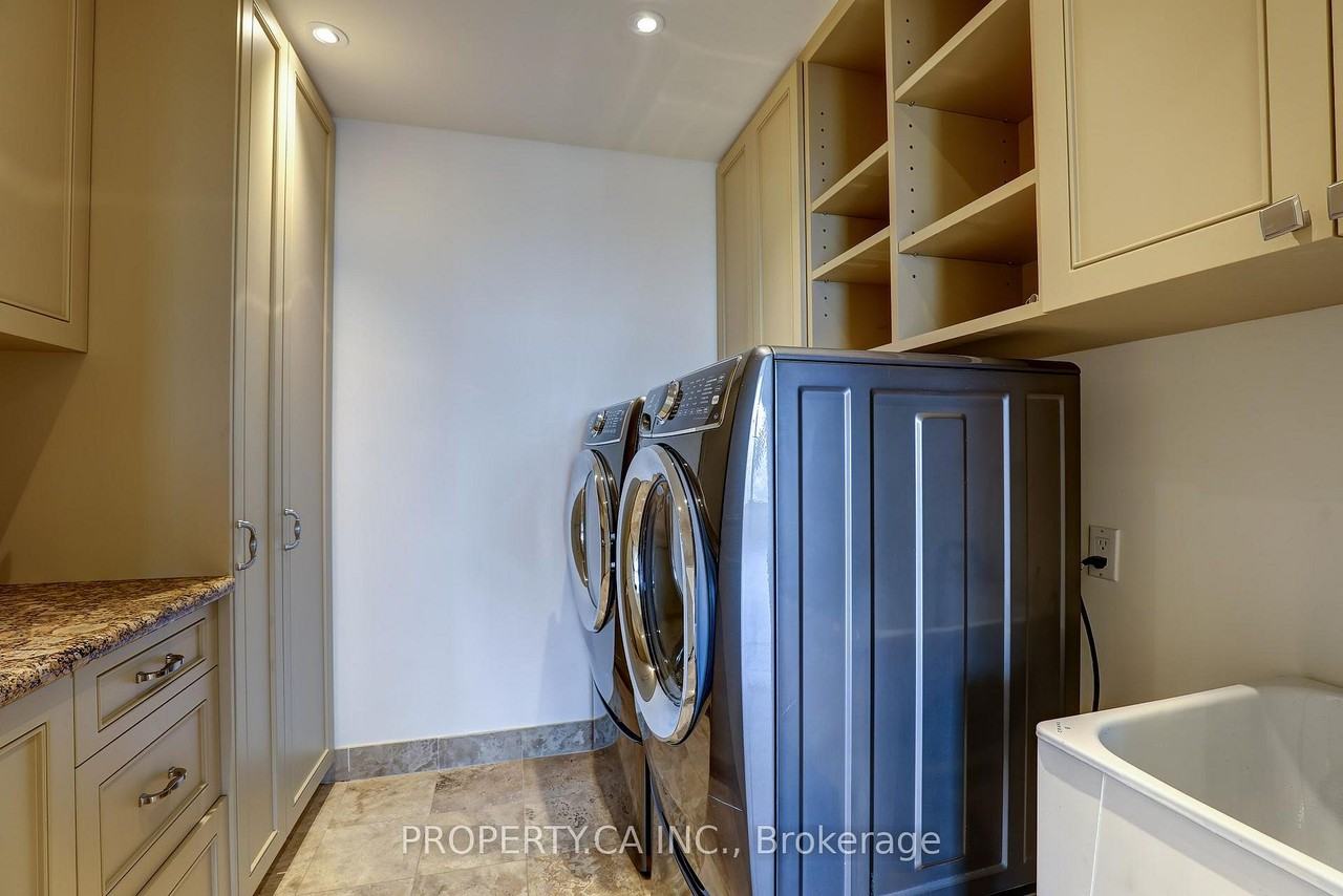 2045 Lake Shore Boulevard West - Photo 25