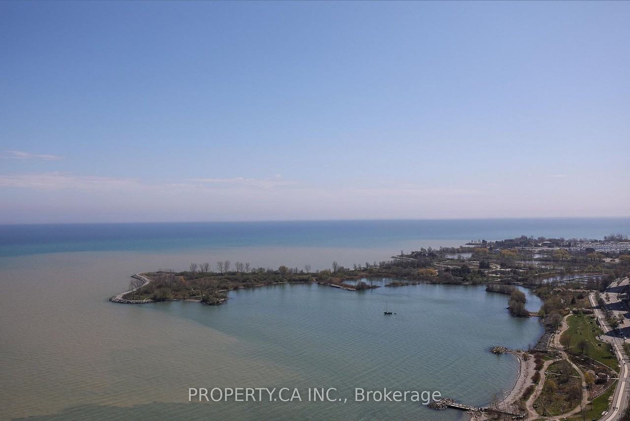 2045 Lake Shore Boulevard West - Photo 36