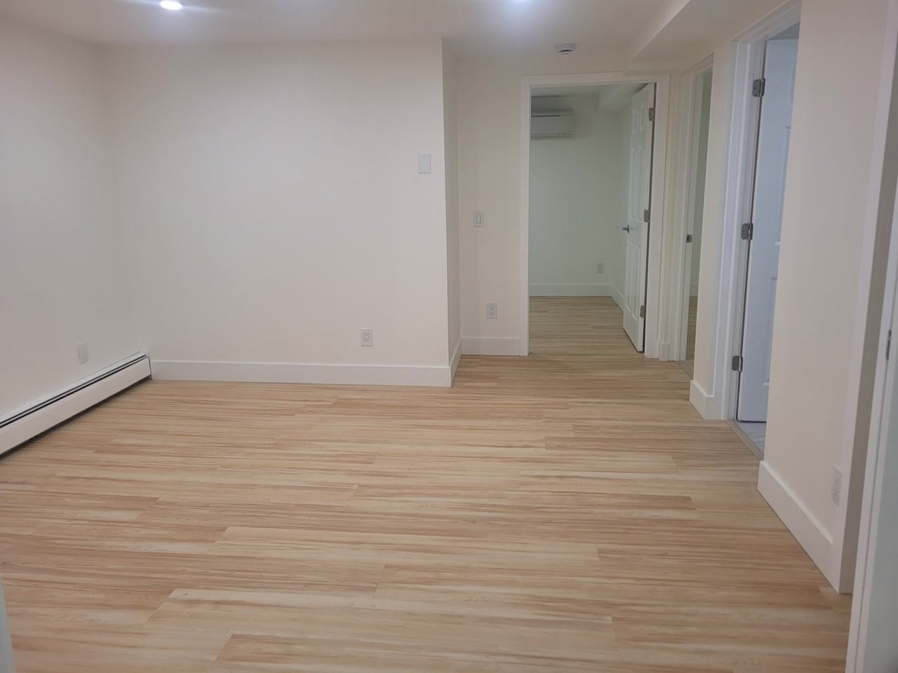 20 Driftwood Cres #1 - Photo 3 of 19