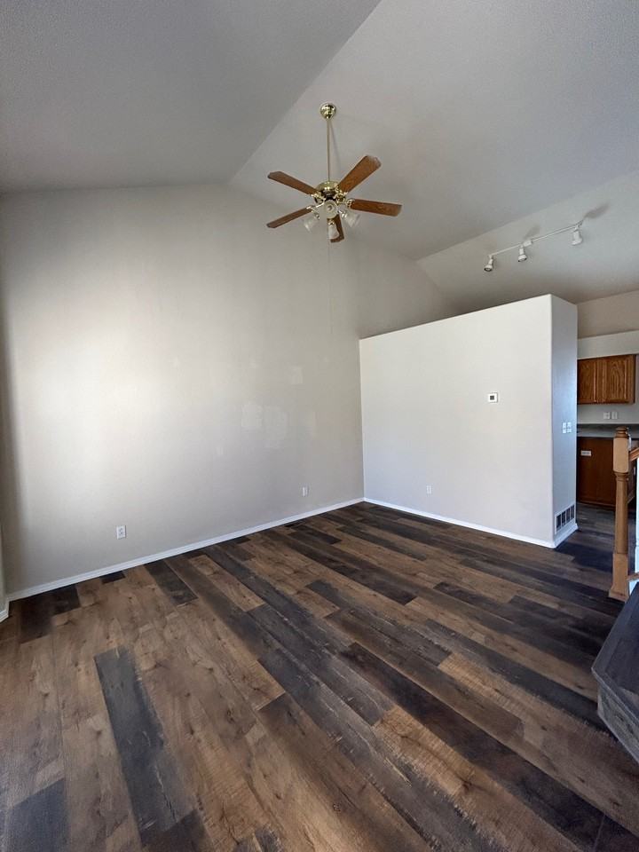 4715 Canyon Wren Ln #1 - Photo 6 of 16