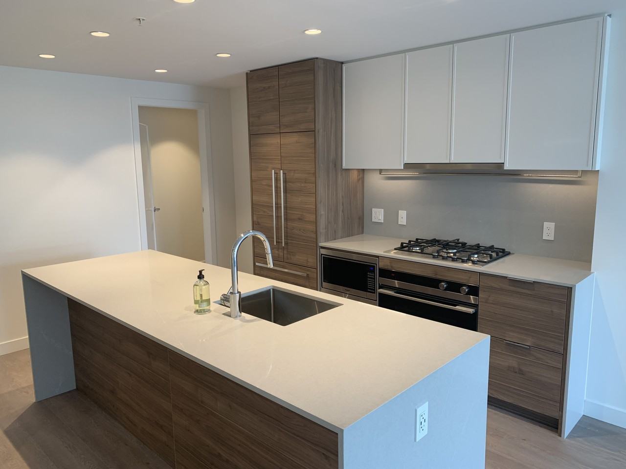 1045 Austin Avenue #301 - Photo 6 of 26