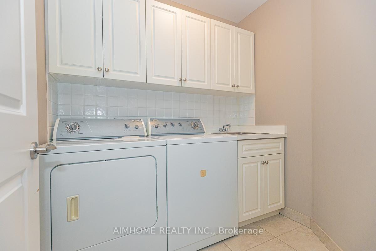 395 Princess Avenue - Photo 35