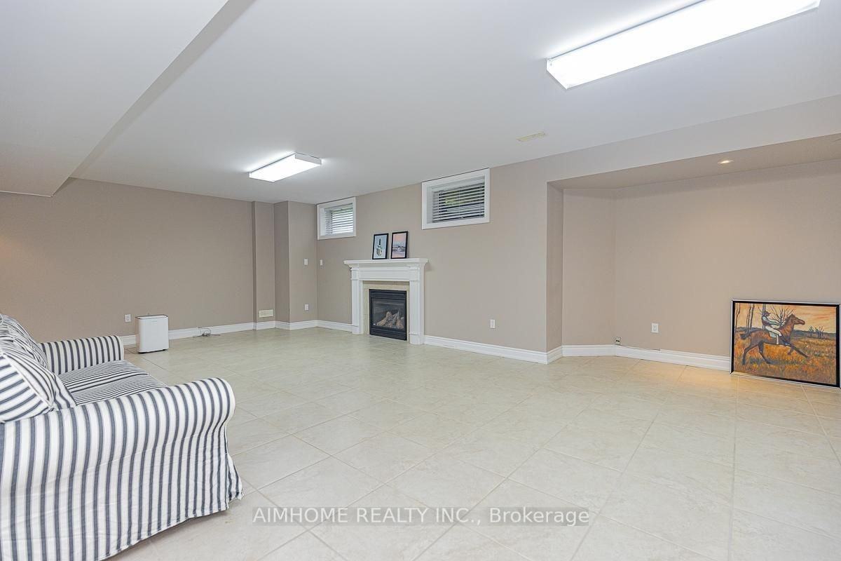 395 Princess Avenue - Photo 25