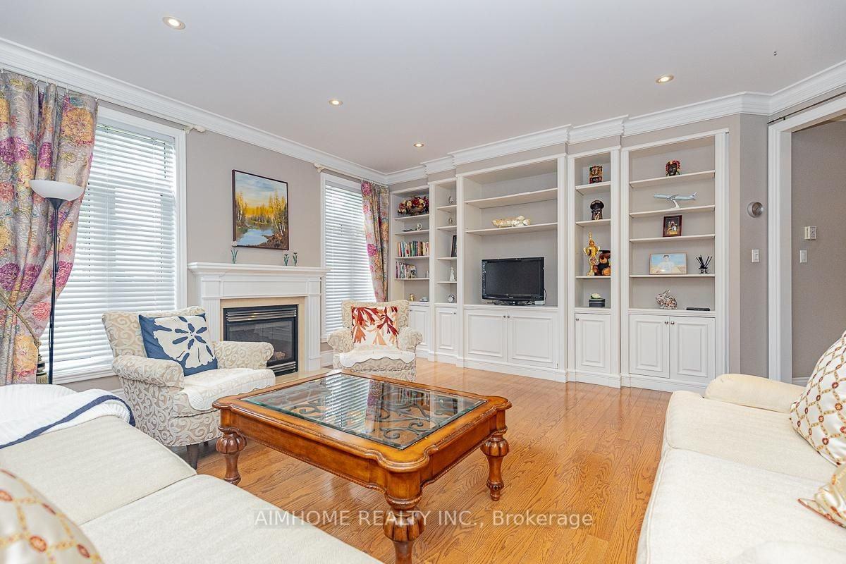 395 Princess Avenue - Photo 6 of 40