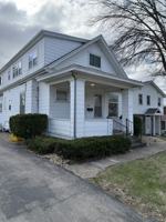 featured image of 1850 Avoca St #2