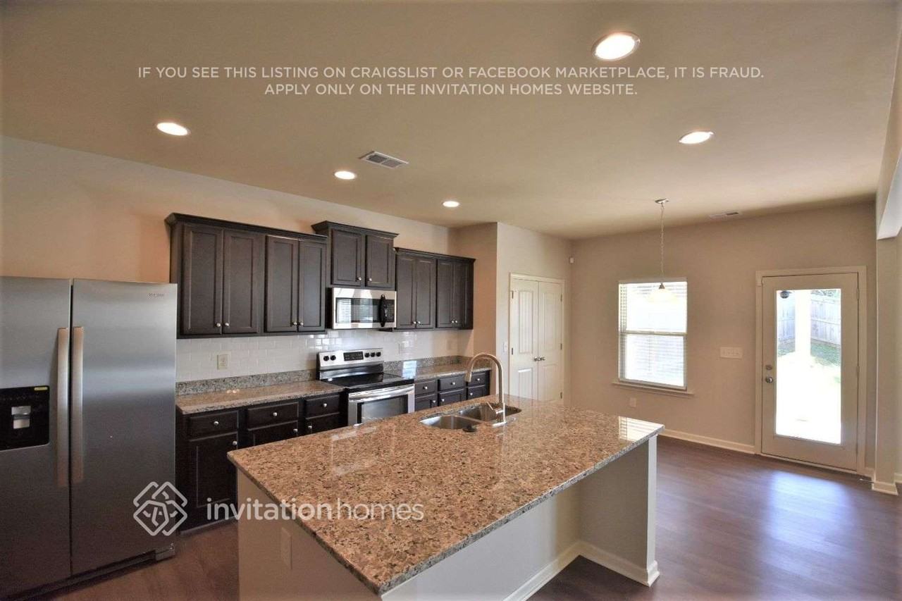 224 Sableshire Way - Photo 4 of 13