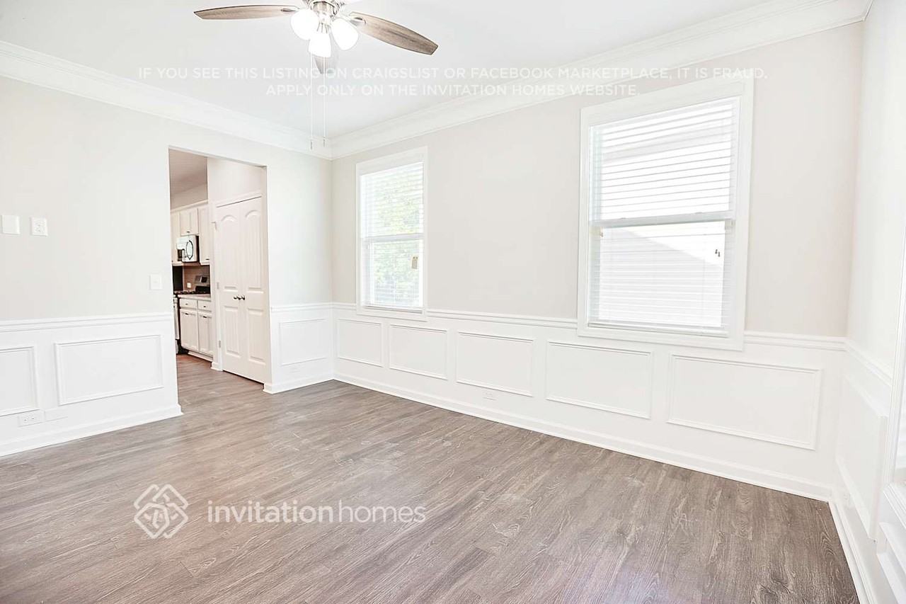 490 Lanier Ct - Photo 4 of 30