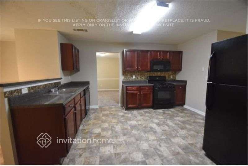 6853 Fireside Ln - Photo 4 of 8