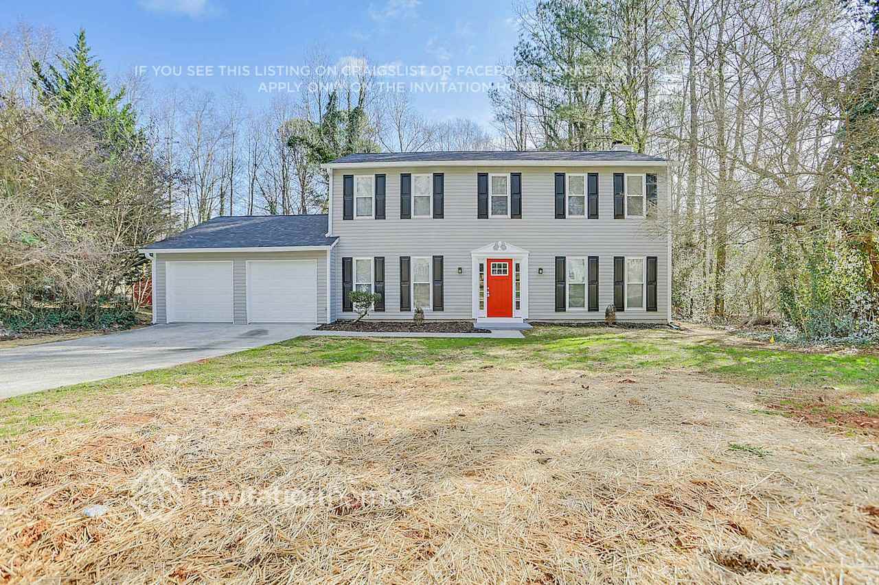 478 Sherwood Cir - Photo 2 of 25