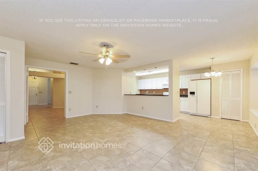 1913 Coral Tree Ct - Photo 6 of 17