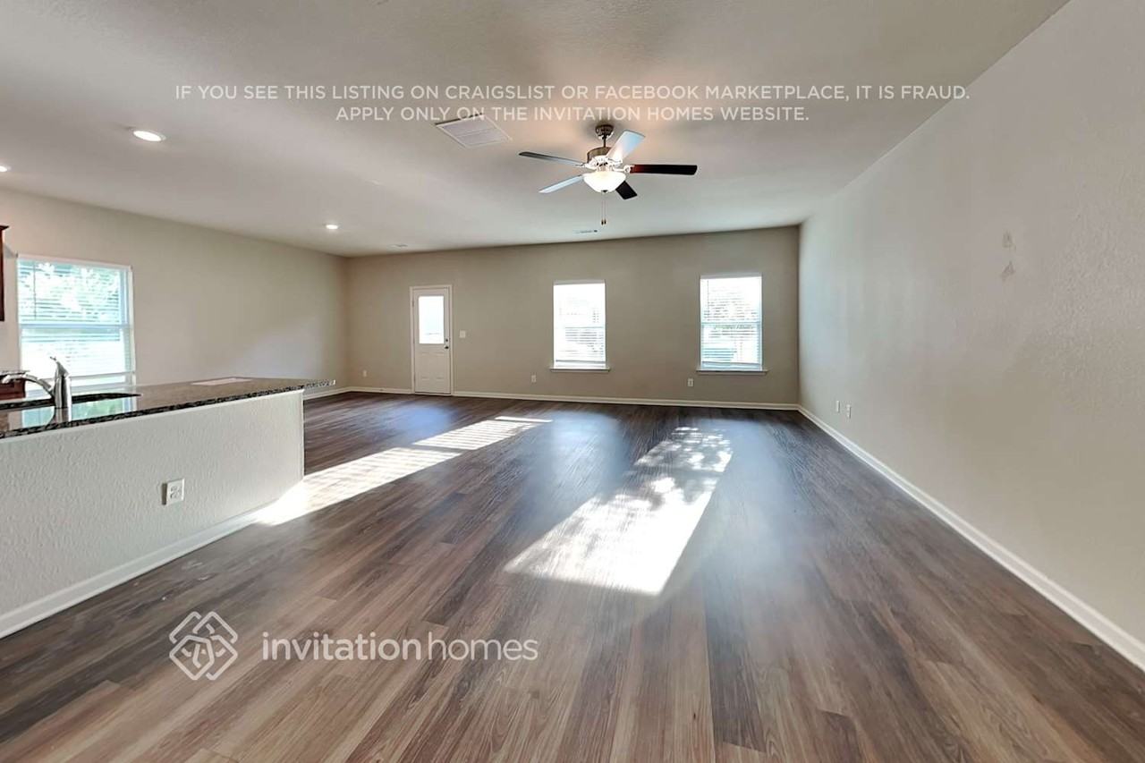 516 Moline Way - Photo 6 of 21
