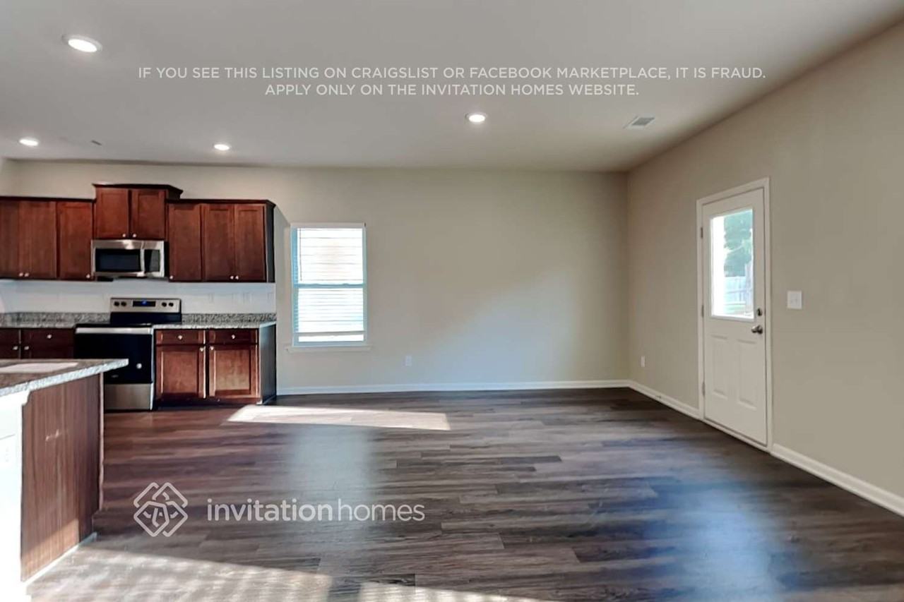 516 Moline Way - Photo 7 of 21