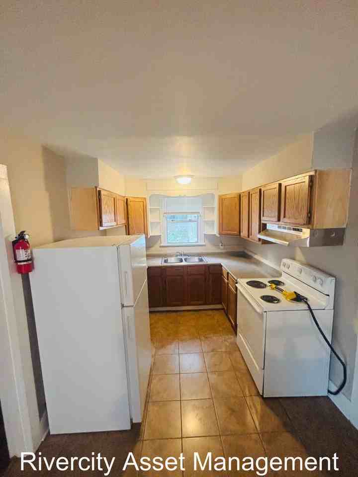 2687 Overton Crossing St #1 - Photo 6 of 12