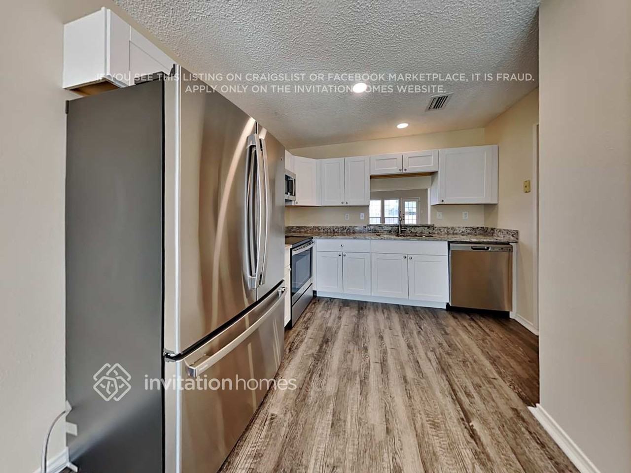2404 Beaver Run - Photo 6 of 19