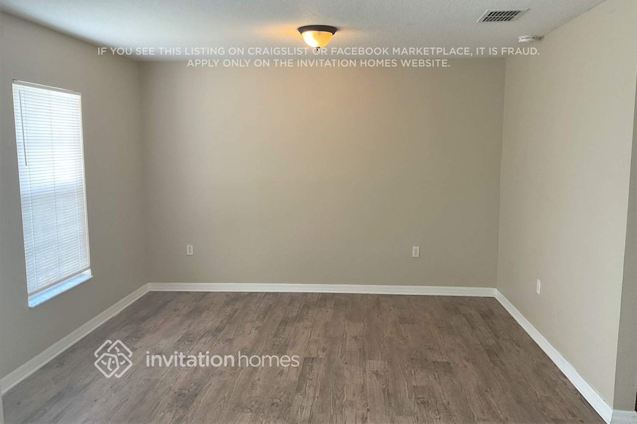 5020 Spanish Oaks Blvd - Photo 3 of 15