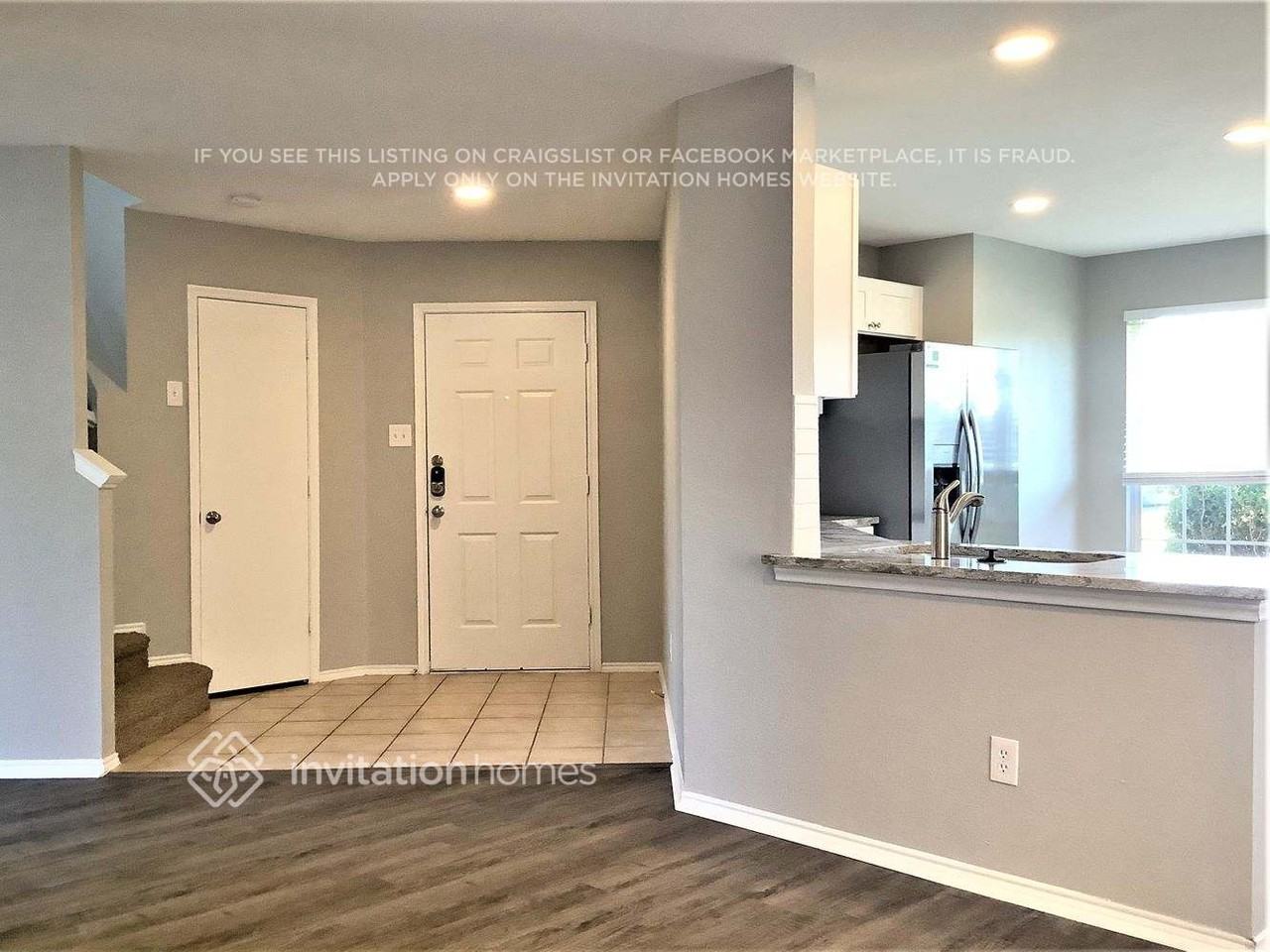 717 Duke Dr - Photo 5 of 21