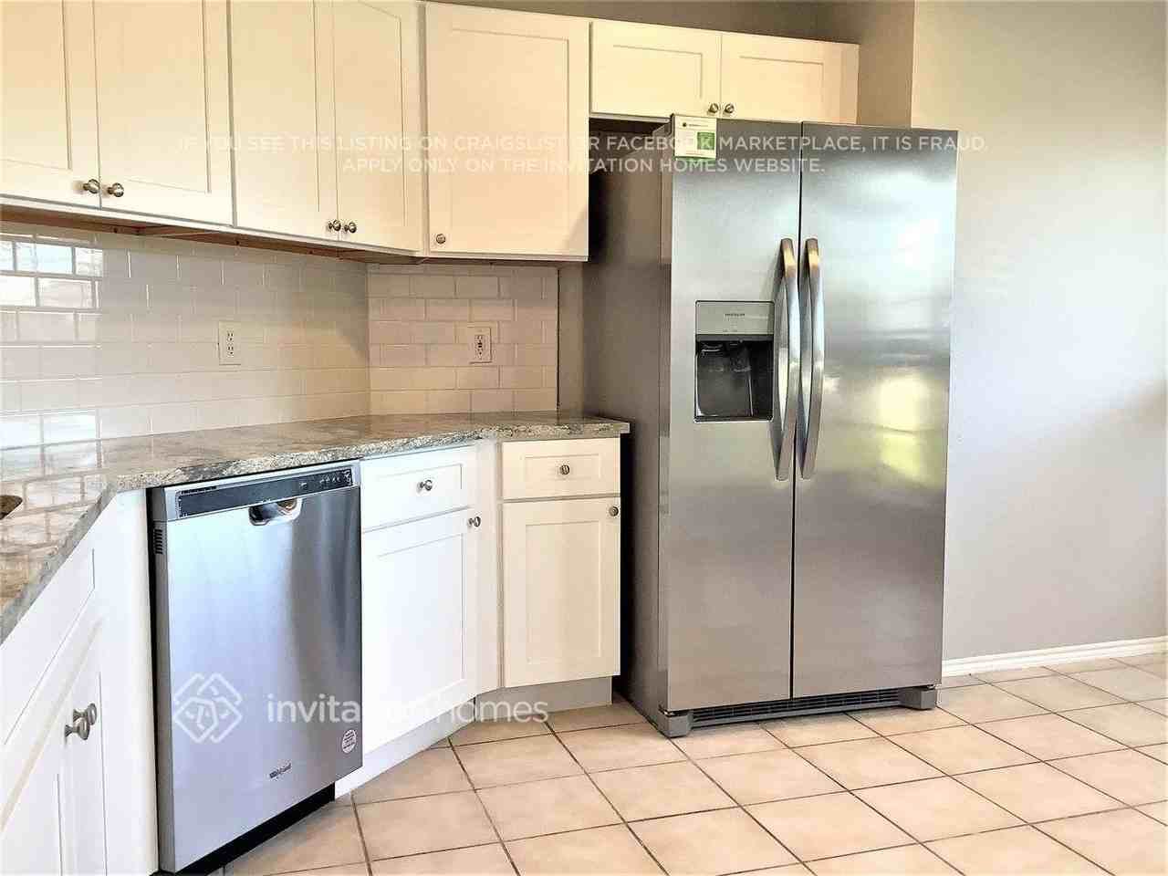 717 Duke Dr - Photo 7 of 21
