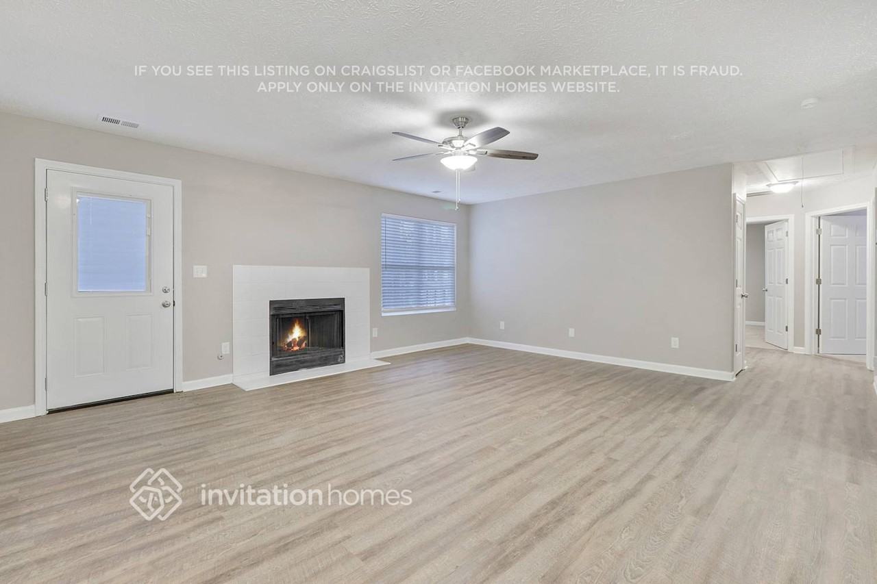 626 Waynes Ct Se - Photo 6 of 25